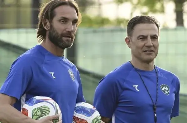 Rolando Bianchi at the World Cup with Uzbekistan