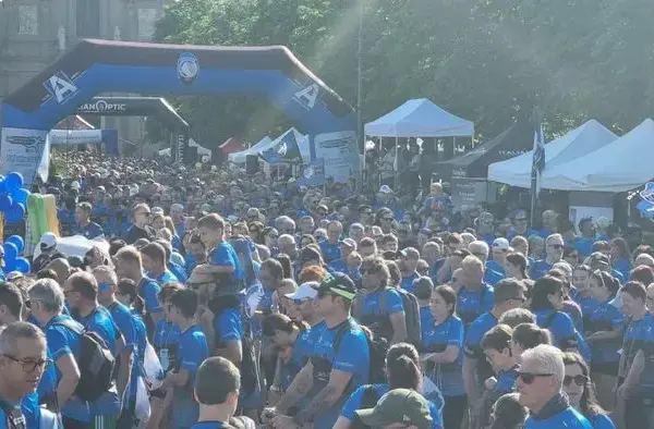 Thousands of black and blue jerseys invade Bergamo