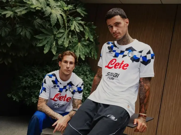 Inspired by the Nineties: Atalanta's new away kit - Photo