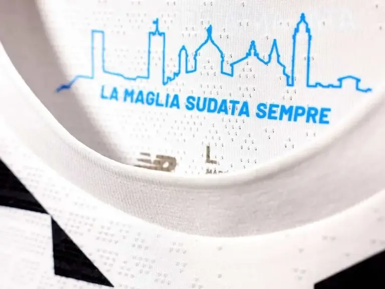 Inspired by the Nineties: Atalanta's new away kit - Photo